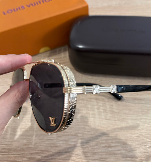 Gafas lv negras traslúcidas