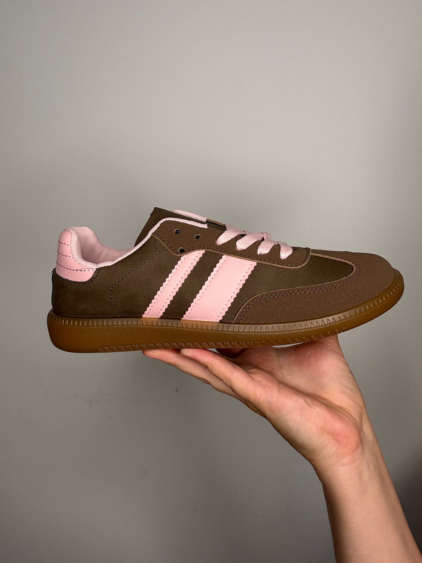 Zapatilla brown/pink