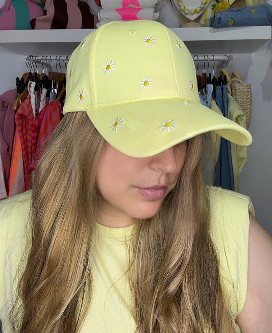Gorra margaritas amarilla