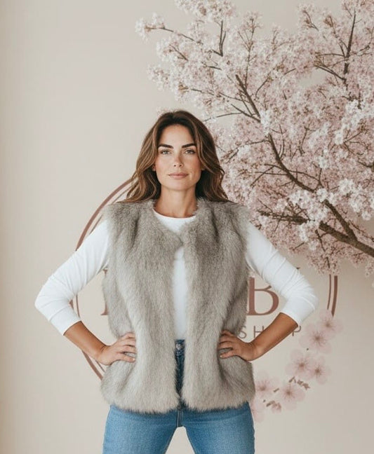 Chaleco pelo beige