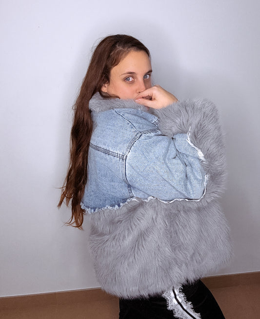 Chaquetón gris pelo